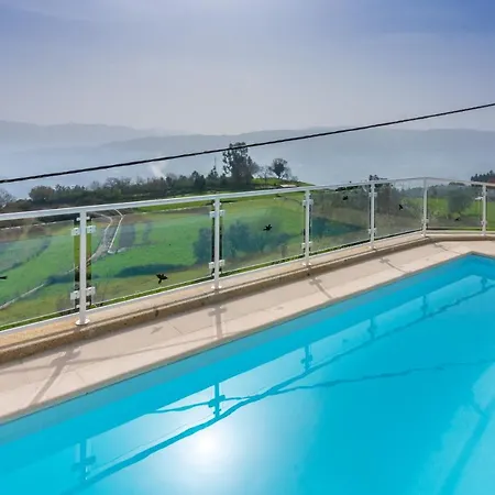 Casa Do Alto Do Vez Casa de Férias Balouta