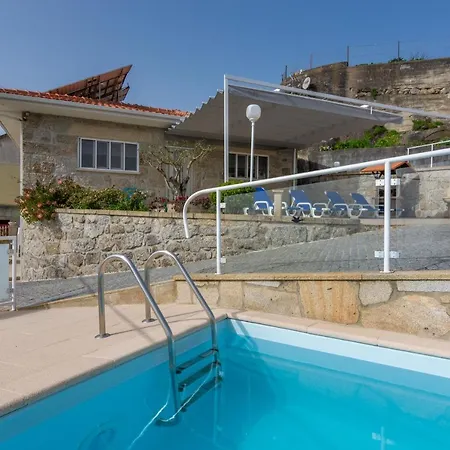 Casa Do Alto Do Vez Casa de Férias Balouta